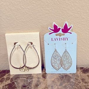 Earrings - 2 pair
